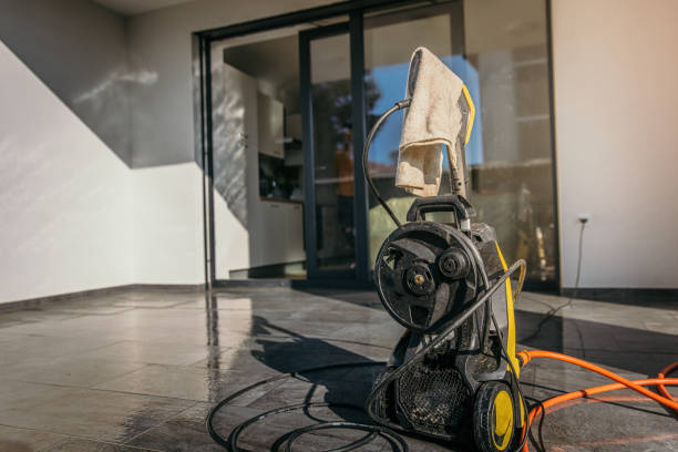 Best Pool Deck Cleaning  in Stonewall, MS